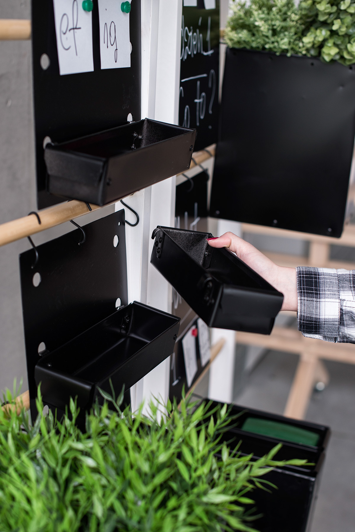 to work in an office，furniture，product design，industrial design，