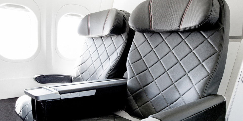 Qantas，Jet，Custom seats，luxury，IPad bracket，ipad，