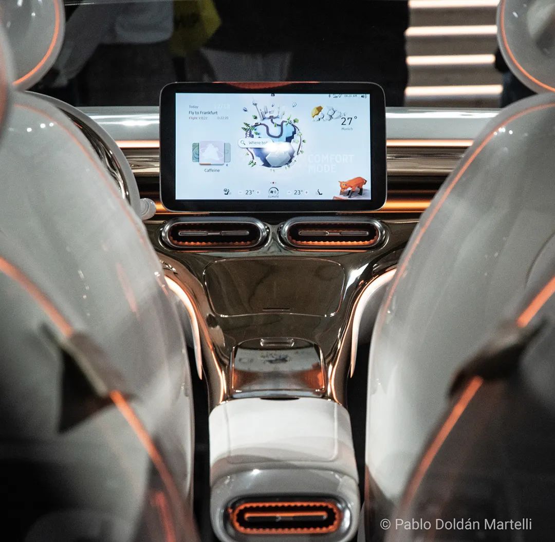 senior，Interior，automobile，texture of material，texture，