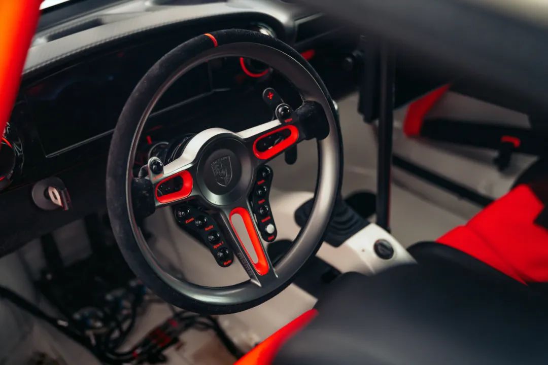 senior，Interior，automobile，texture of material，texture，