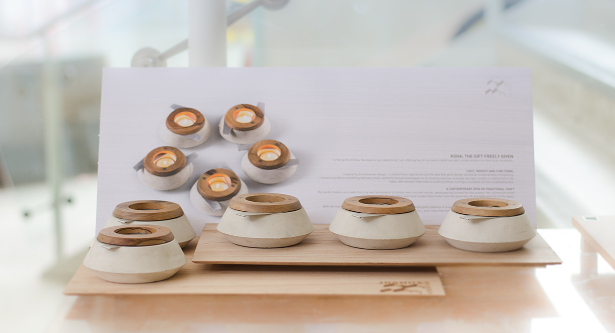 Candle holder，candle，Hand drawn，originality，Small，