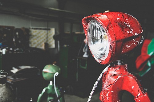 Iron Man，iron，Desk lamp，Metal，Make old，