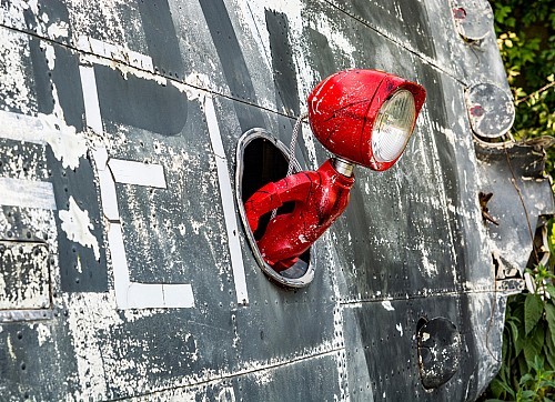 Iron Man，iron，Desk lamp，Metal，Make old，