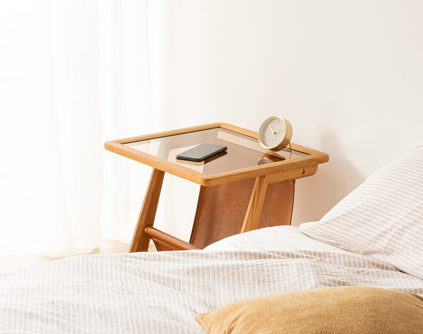 Solid wood furniture，furniture design ，Cherry wood furniture，product design，Side table，bedside cupboard，