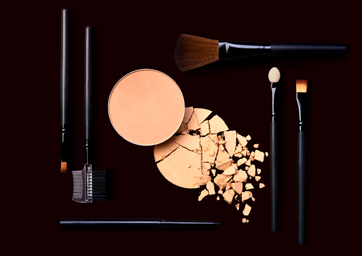 Cosmetics ，female sex，colour，