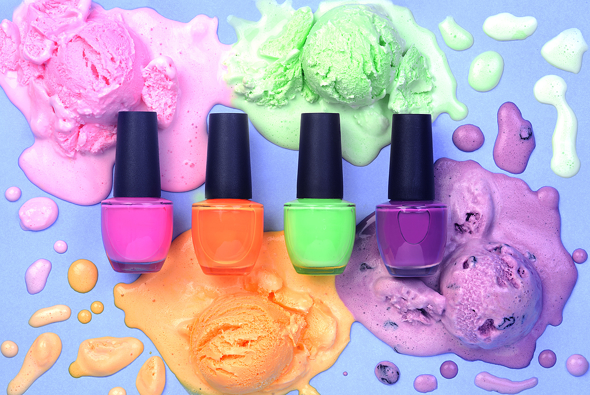 Cosmetics ，female sex，colour，