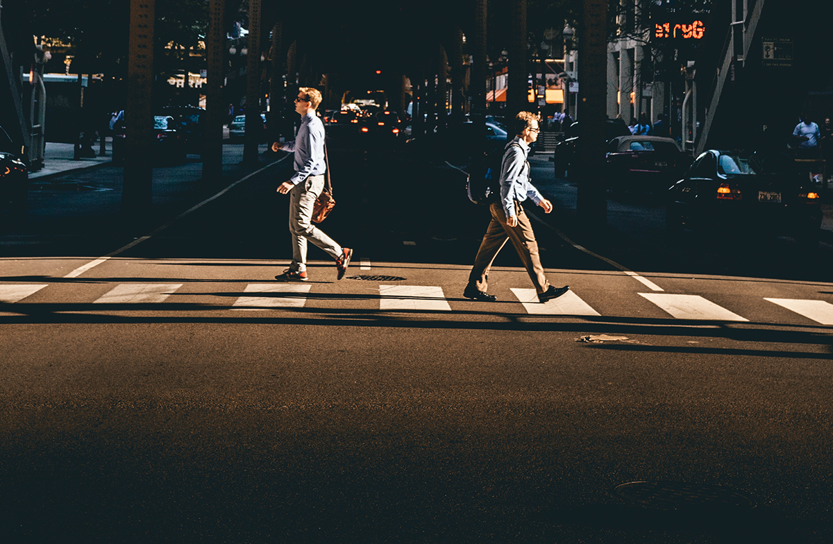 headset，focus，city，Easy to use，