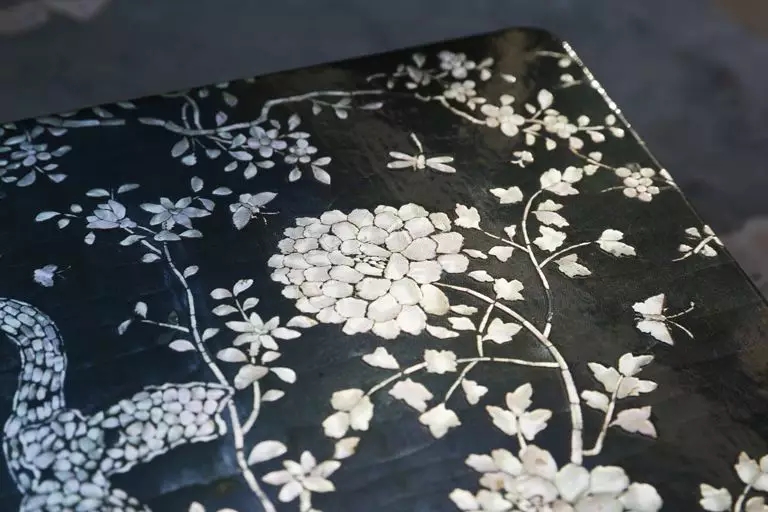 the Imperial Palace，Hanfu，Chinese style clothing，museum，Qifeng lamp，