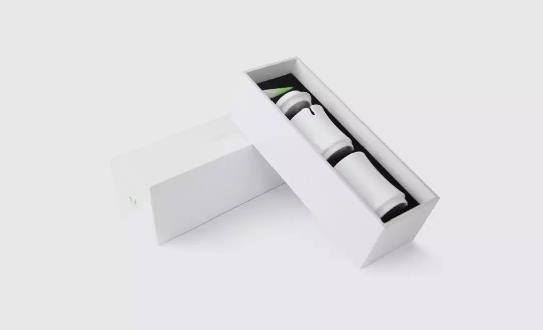 the Imperial Palace，Hanfu，Chinese style clothing，museum，Qifeng lamp，