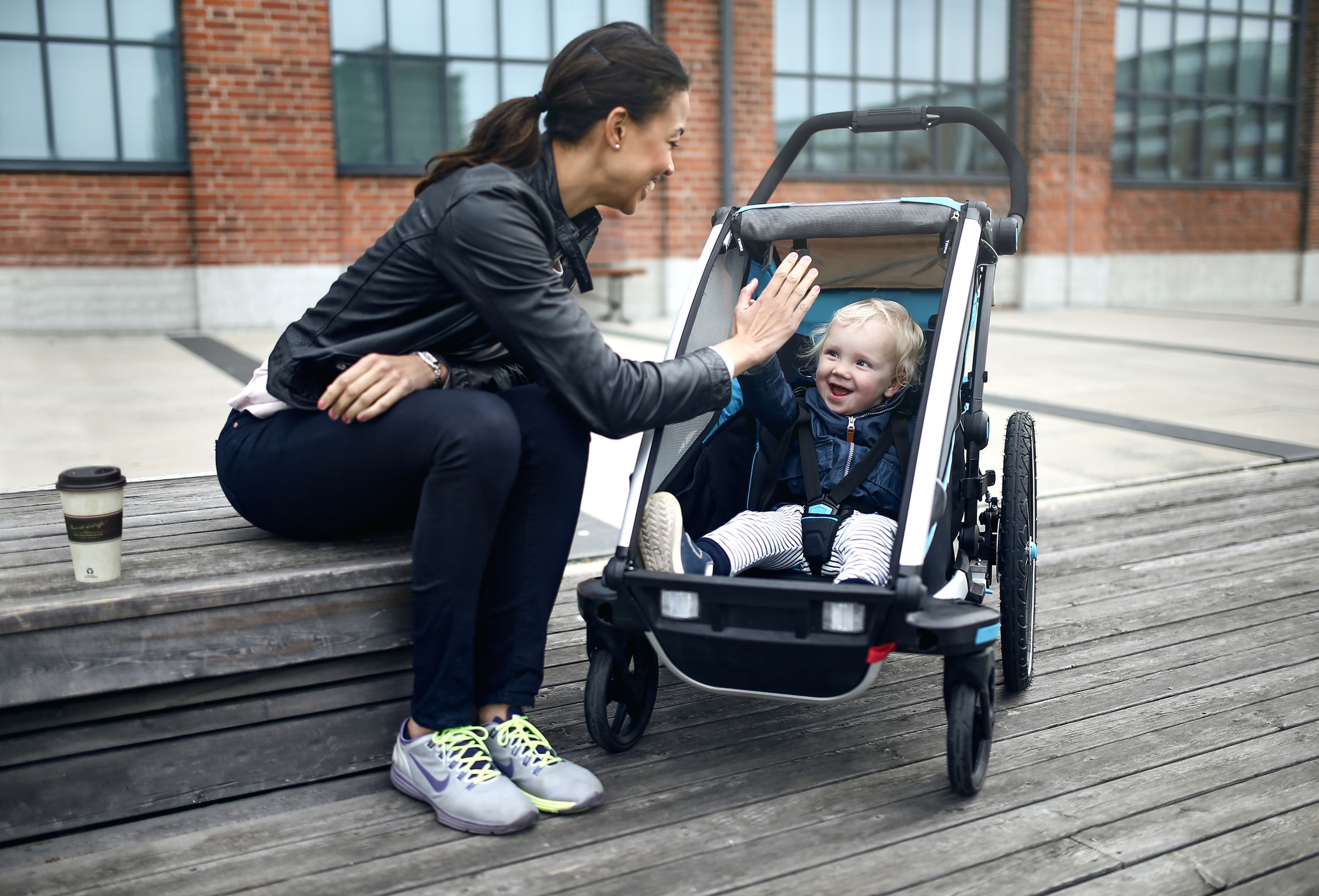 2017if Gold Award，Thule Chariot，trailer，baby carriage，