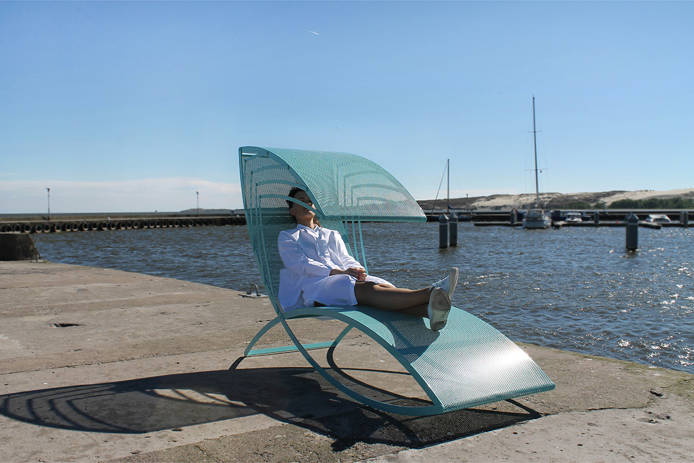 Ipanema，Agota Rimsaite，sandy beach，Sunscreen chair，