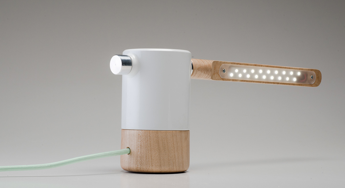 furniture design ，Desk lamp，wood，