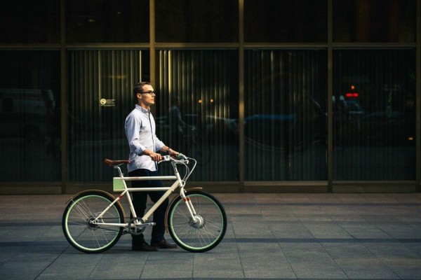 industrial design，Ride，Retro，life，Electric bicycle，