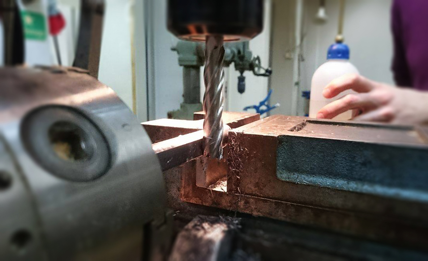 furniture design ，Metal，Wood ash，