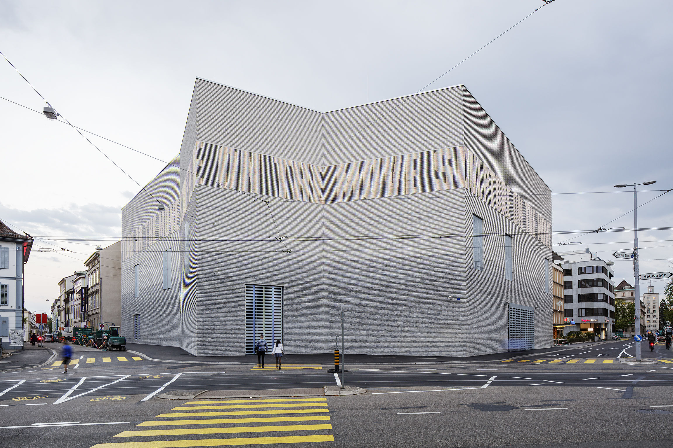 2017if Gold Award，Light Friez，Art Museum Basel, Switzerland，