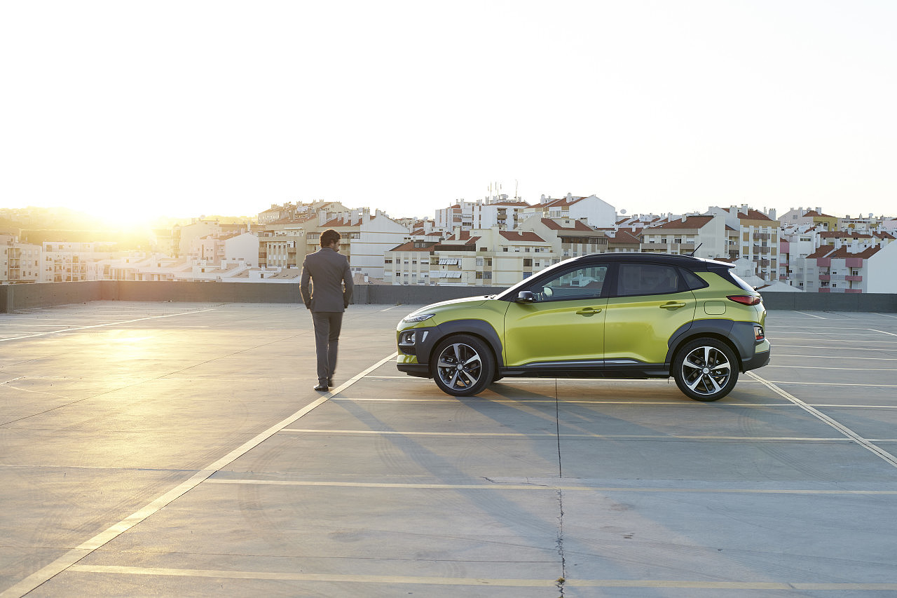 modern，Kona，Compact，