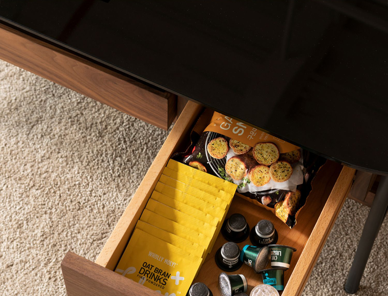 Solid wood furniture，furniture design ，product design，tea table，