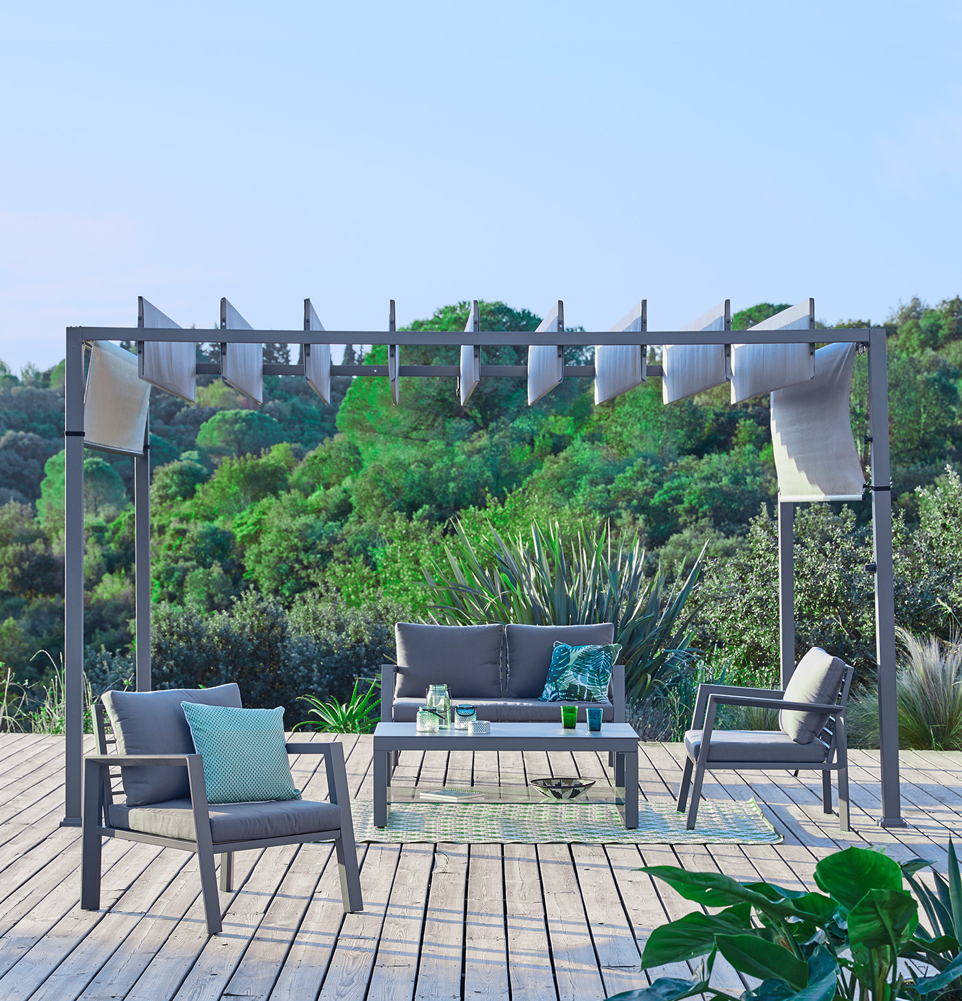 chair，Practical, comfortable and beautiful，Modern style，