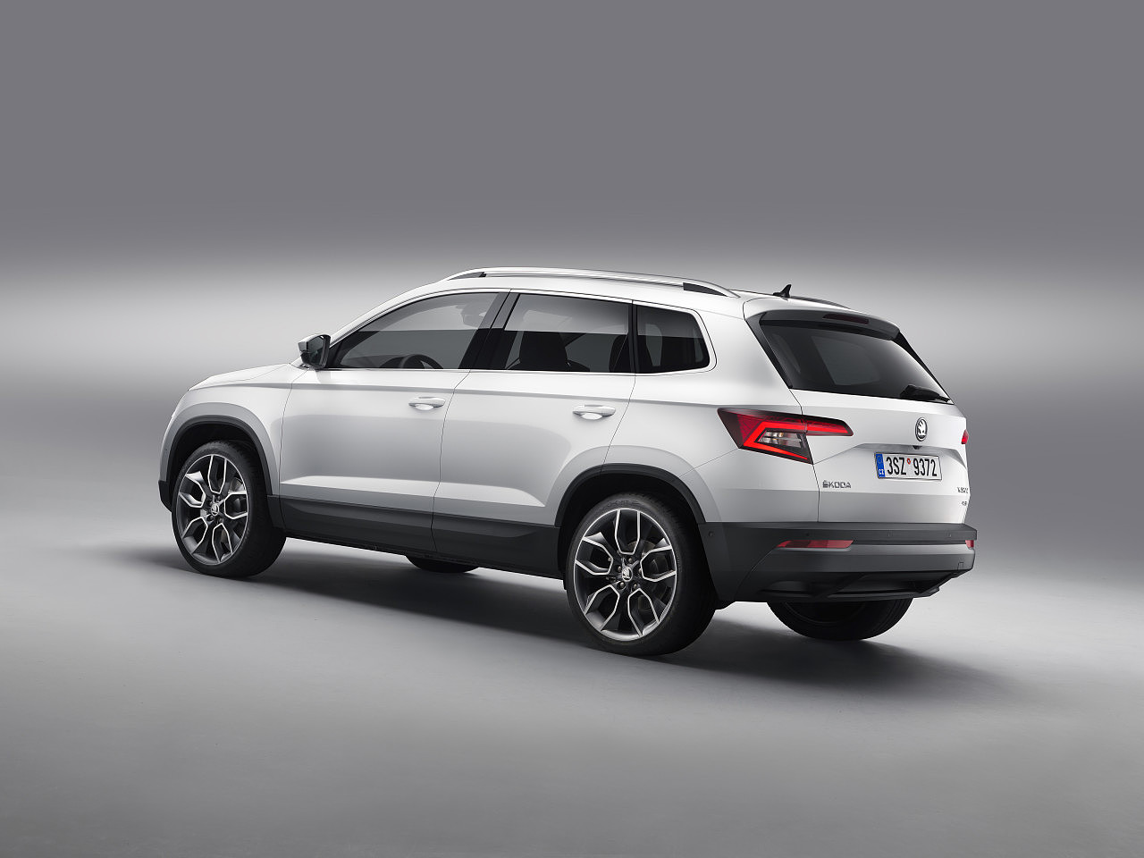 silver，Automatic design，suv，SKODA，