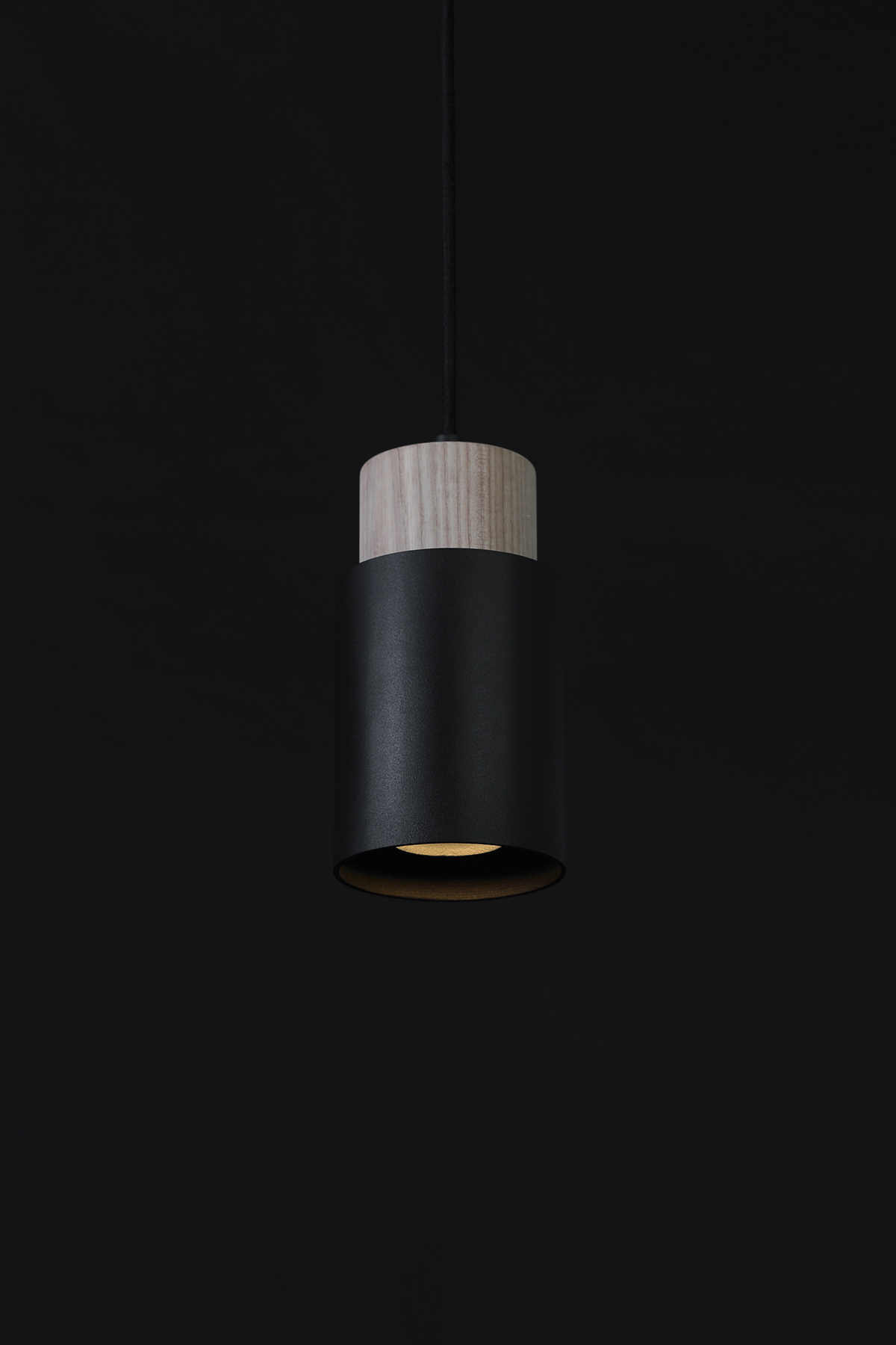 a chandelier，lamps and lanterns，Desk lamp，texture of material，workmanship，black，