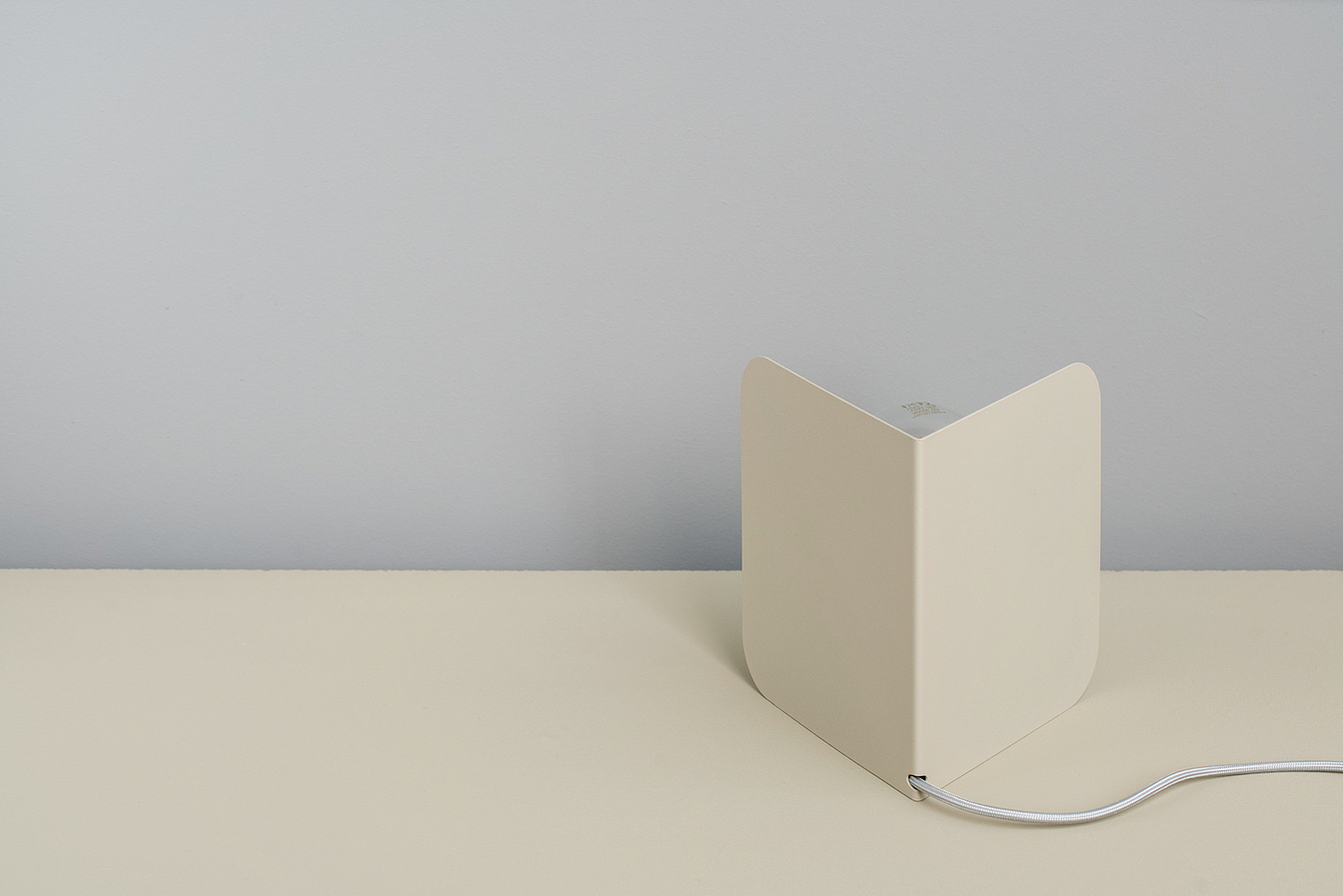 CORNER LAMP，product design，