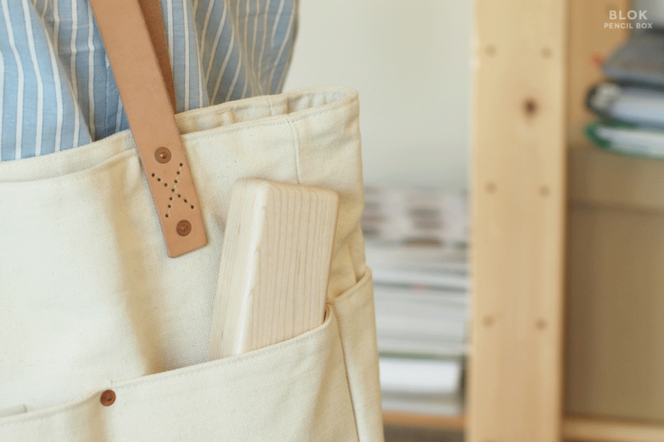 Minimalist，woodiness，pencil-box，Aesthetic feeling，