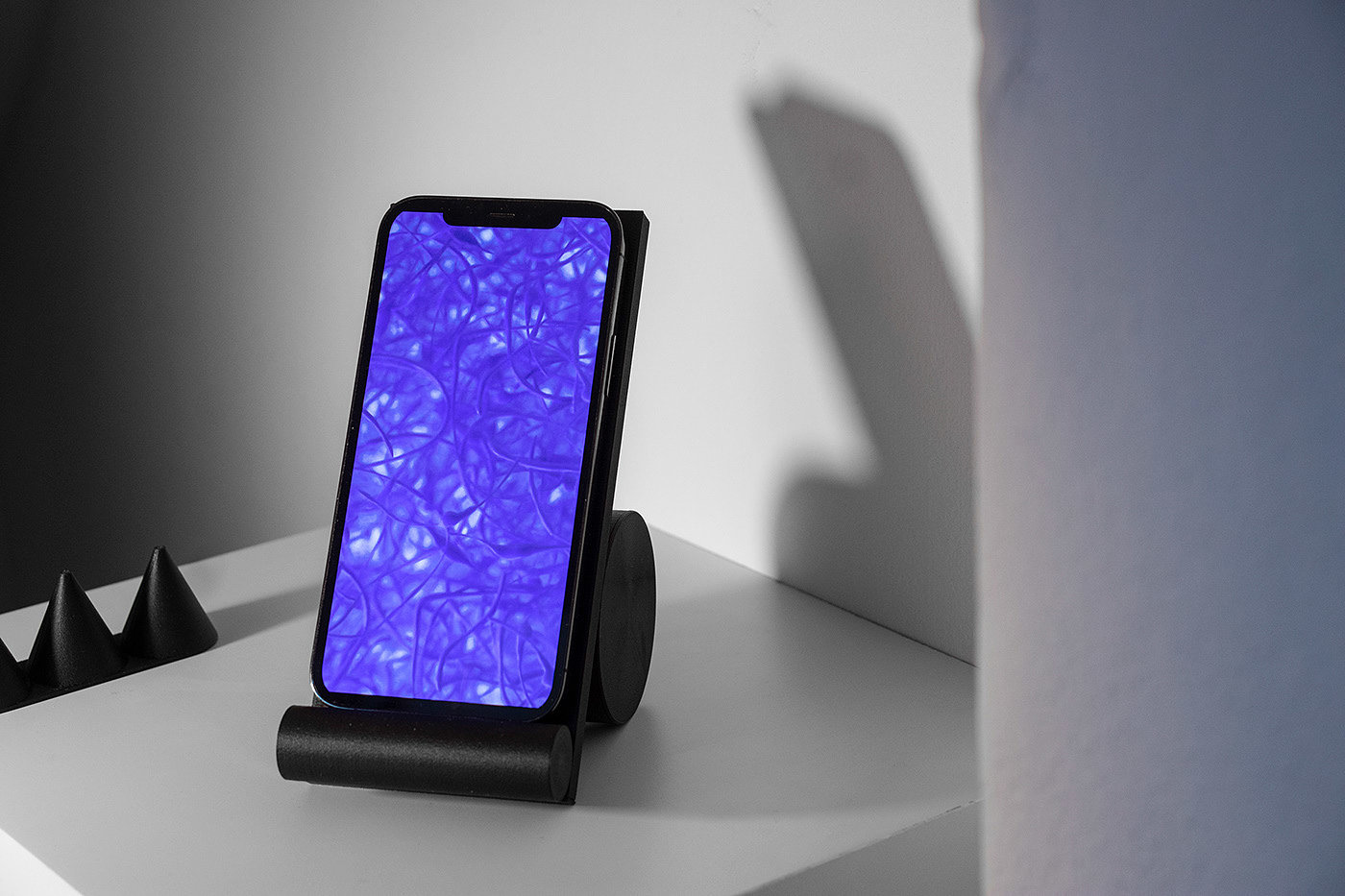 Digital accessories，Mobile phone bracket，Digital equipment，Hold the phone，