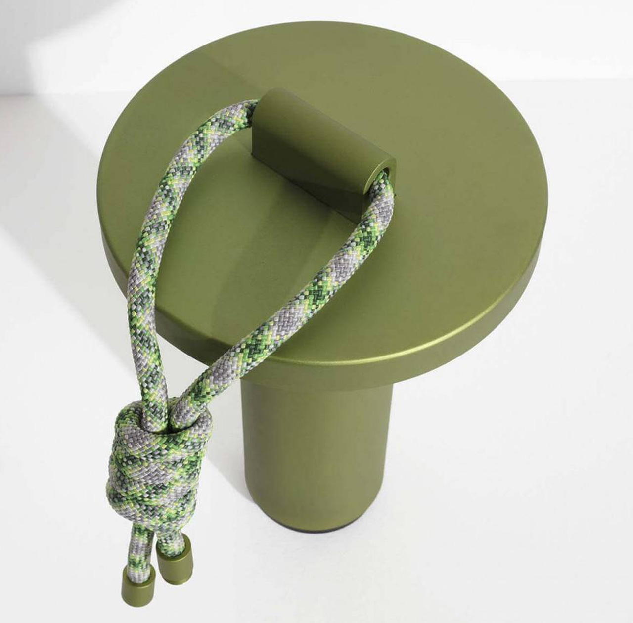 Desk lamp，Appearance design，product design，delicate，