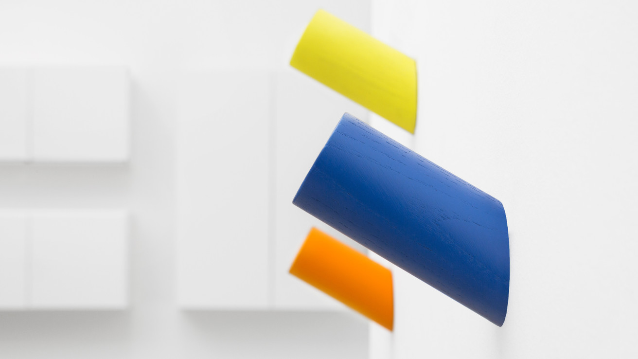 a hook，woodiness，Minimalist，decorate，Home Furnishing，