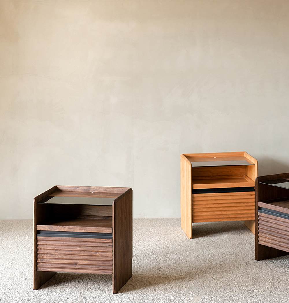 Solid wood furniture，furniture design ，product design，indoor，bedside cupboard，Night light，