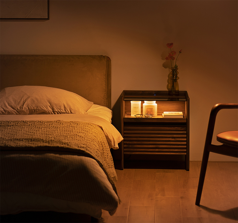 Solid wood furniture，furniture design ，product design，indoor，bedside cupboard，Night light，