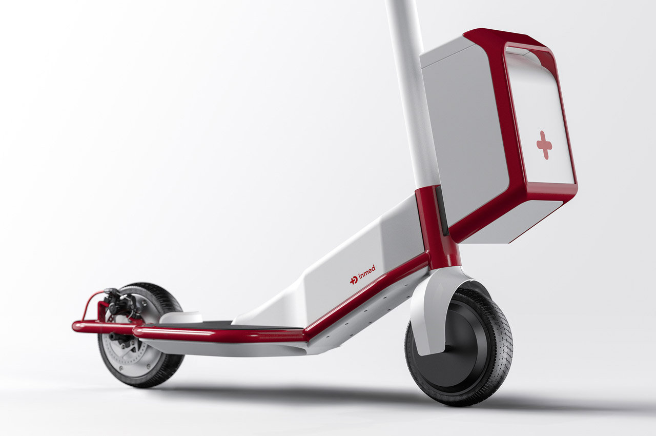 Scooter，first aid，meet an emergency，