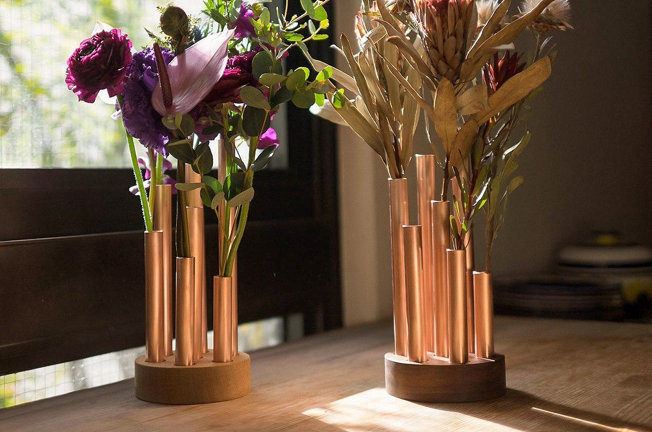 花瓶，铜管，插花，