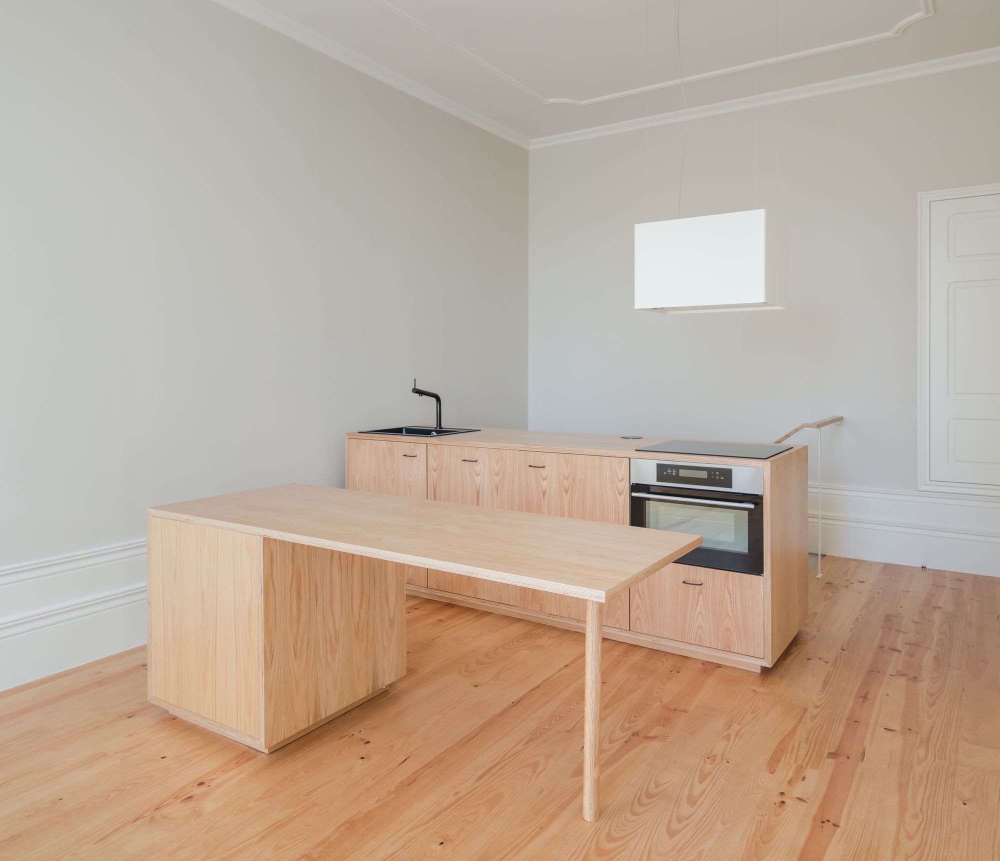 live，space，Line segmentation，