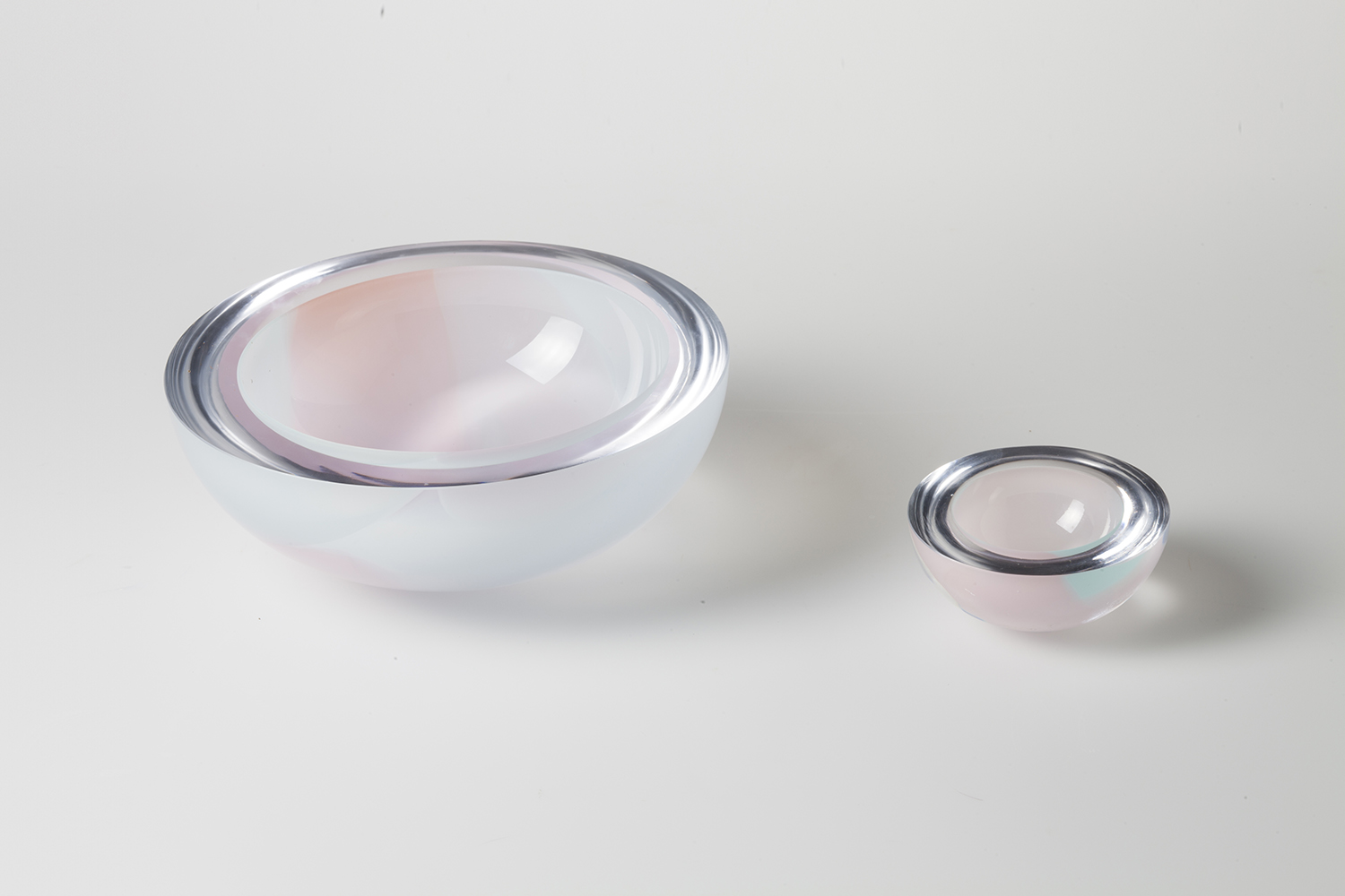 Simplicity，bowl，Glass object，