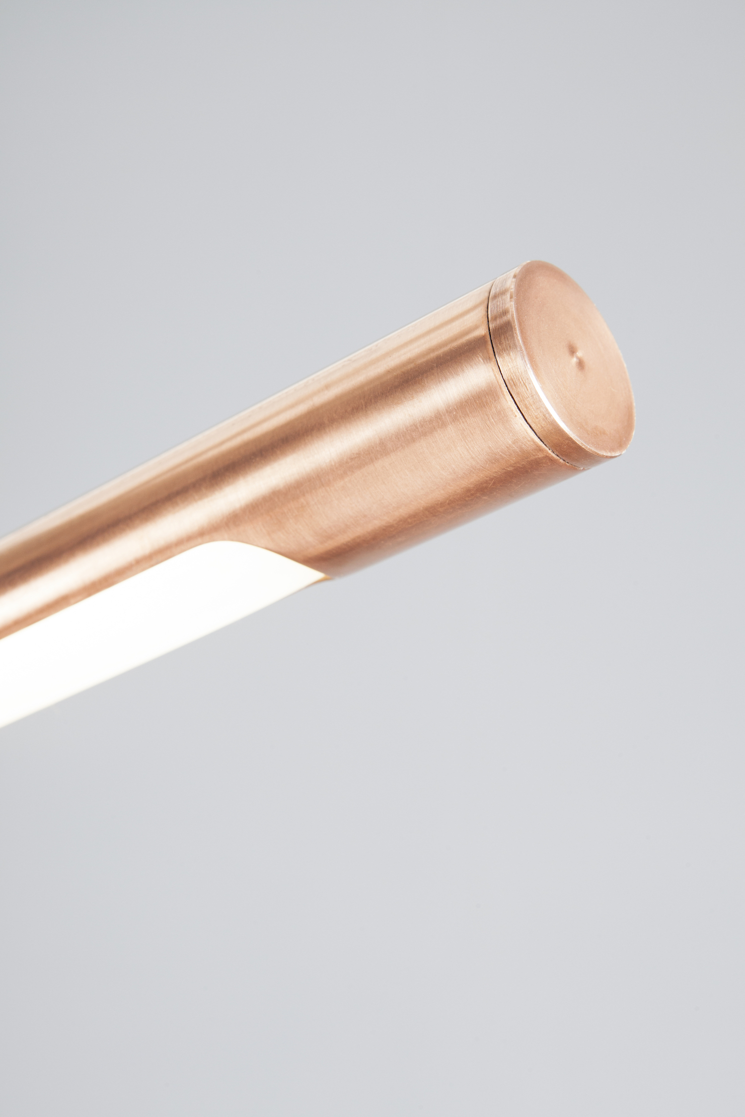 lamps and lanterns，Minimalist design ，Easy to use，