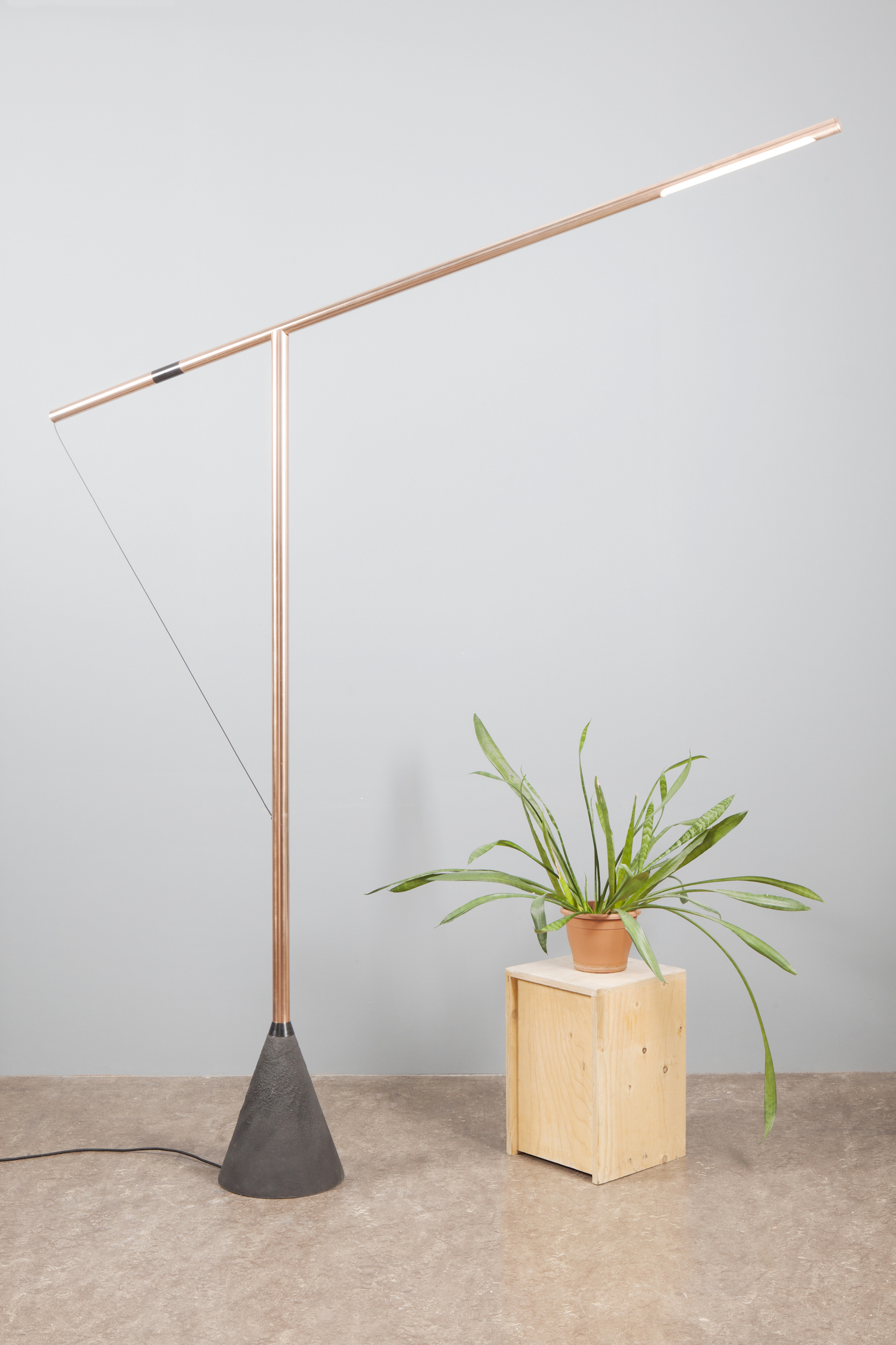 lamps and lanterns，Minimalist design ，Easy to use，