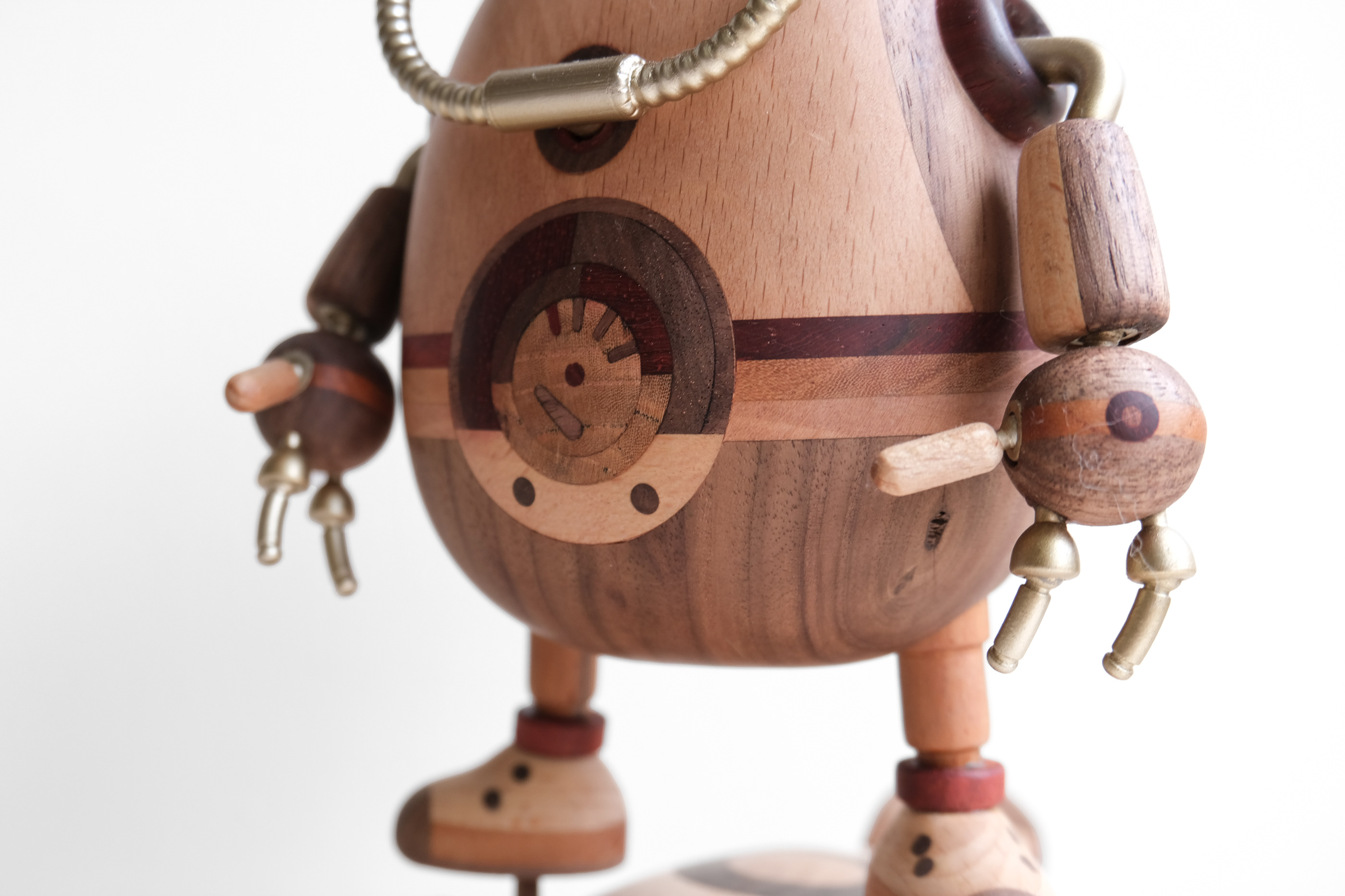 Arts and Crafts，Toy design，Outside，robot，wood，