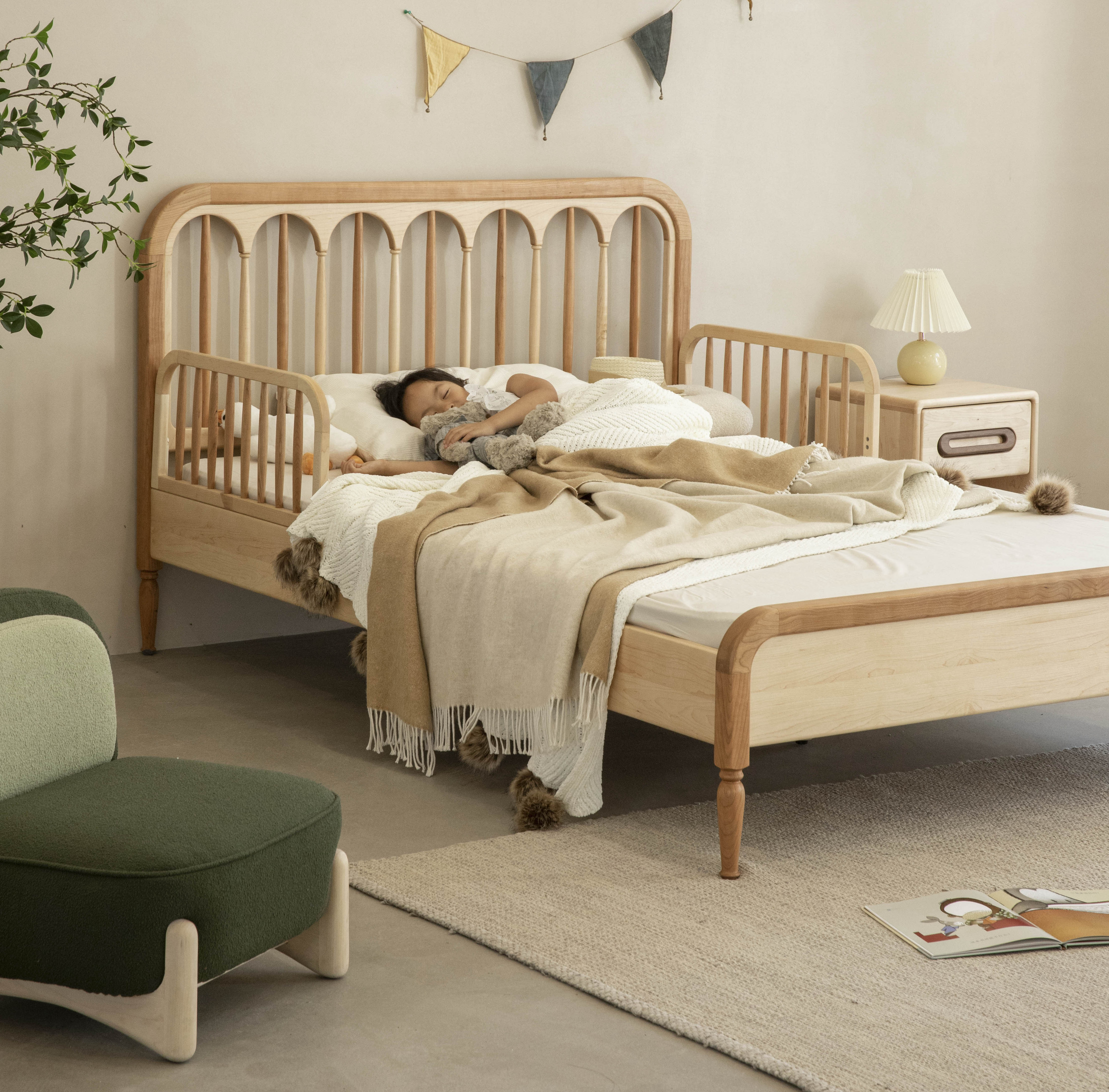 Children's furniture，Solid wood furniture，furniture design ，Original design，Bed，sofa，bedside cupboard，