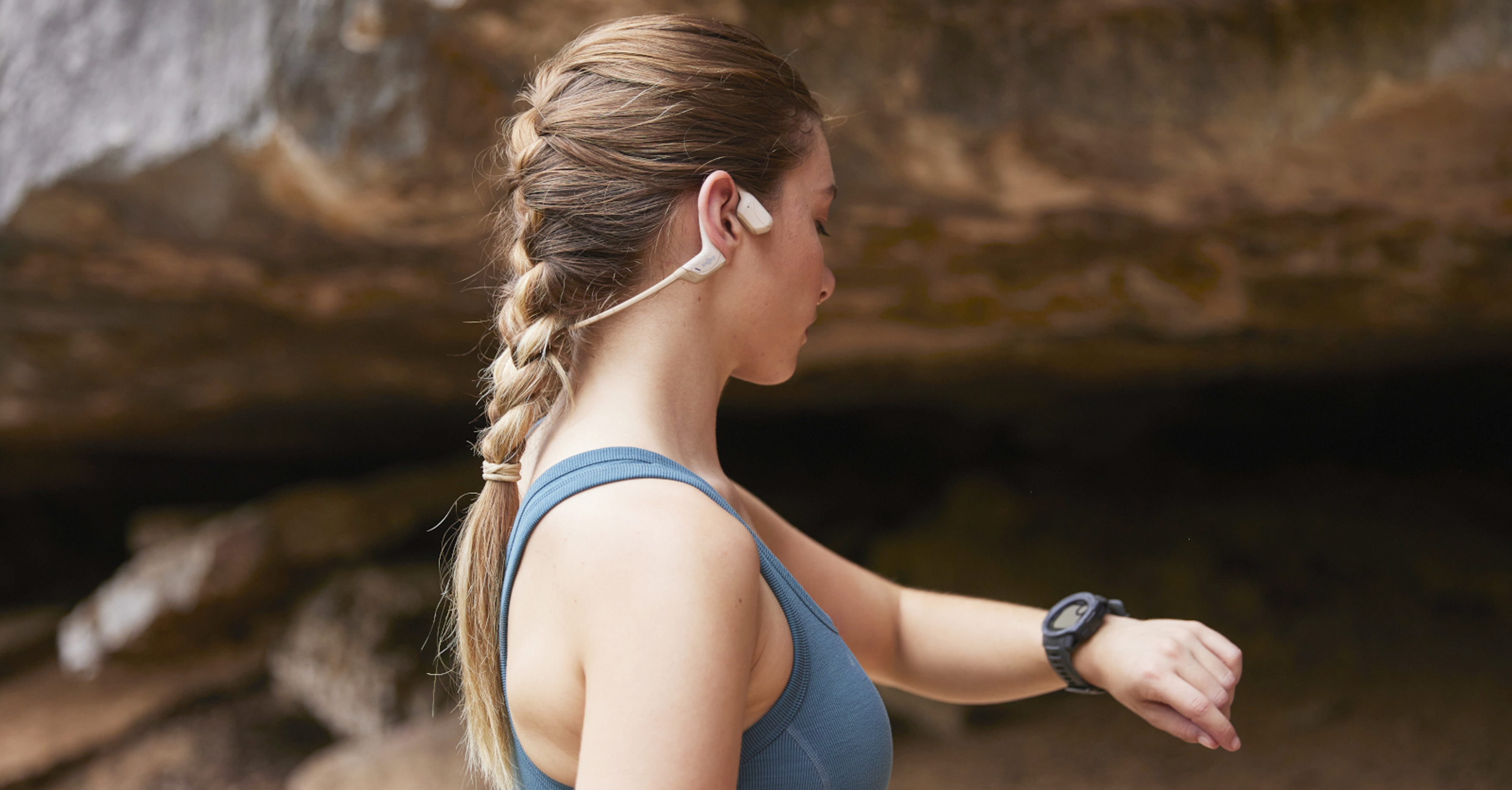 reddot2022，Bone conduction earphone，Shokz，industrial design，