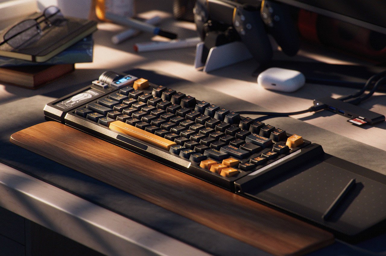 Mechanical keyboard，Appearance design，Cool，delicate，product design，HELLO WORLD，