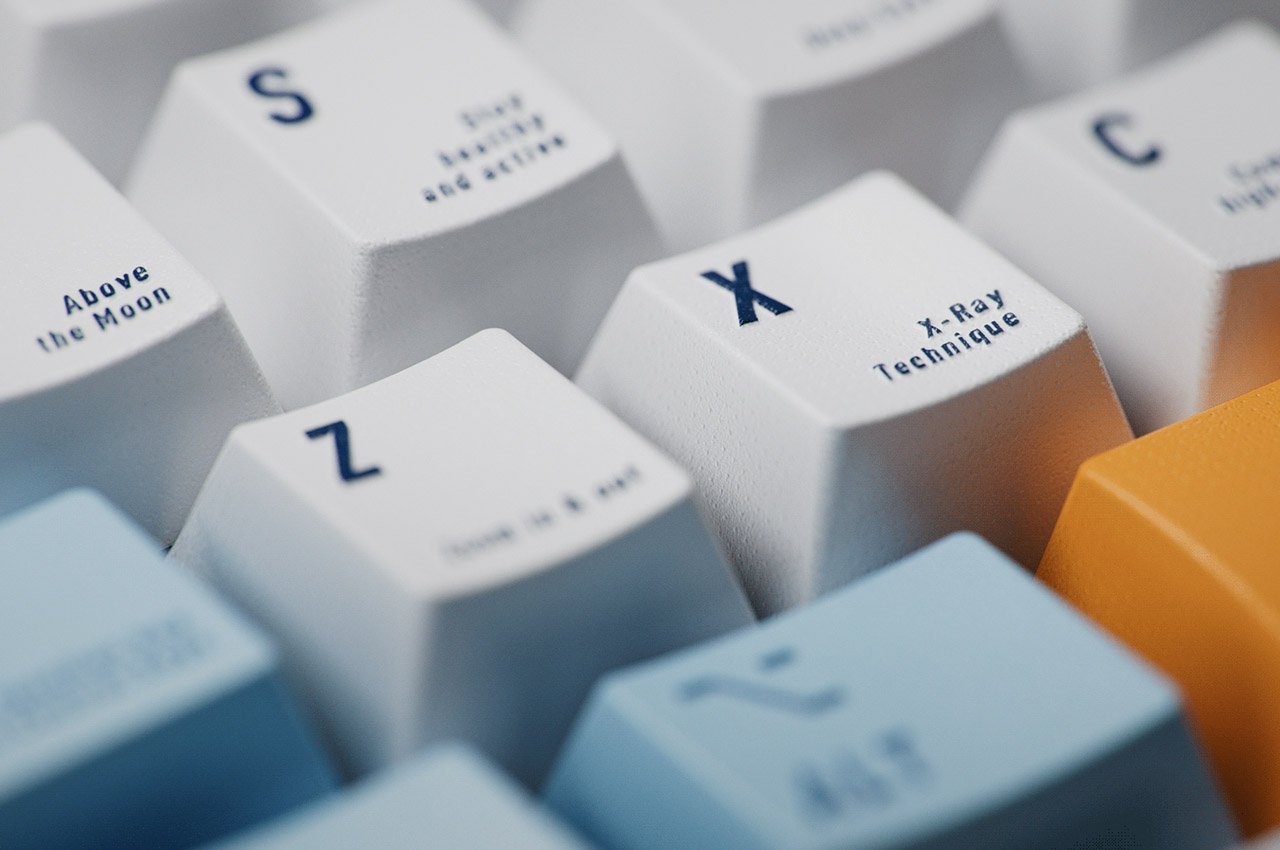 Mechanical keyboard，Appearance design，Cool，delicate，product design，HELLO WORLD，