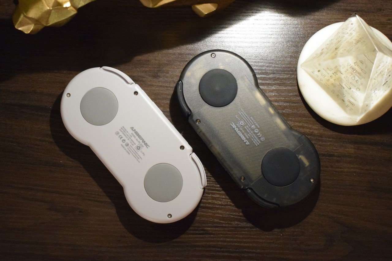 Handheld game console，Android，Linux，mobile game，Nintendo，Anbernic RG353P，