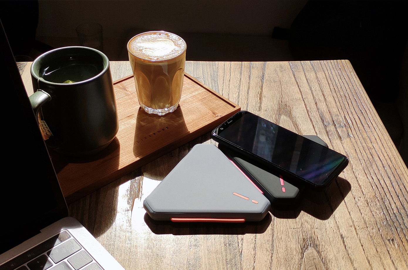 Product planning，product design，Product vision，Product landing，Product shooting，Video shooting，loudspeaker box，Night light，