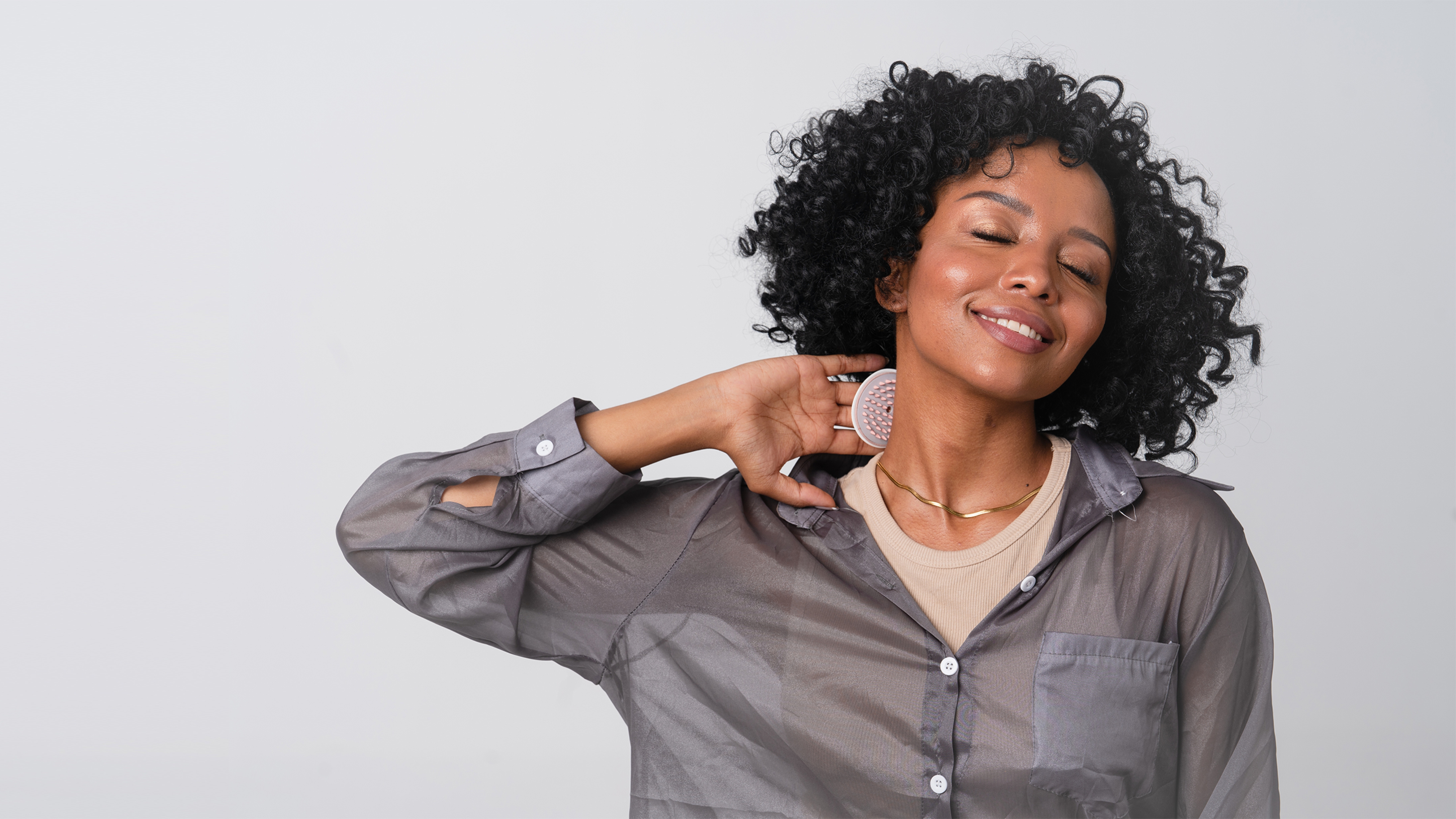 Product planning，product design，Product vision，Product landing，Video shooting，Floss，Massage comb，Makeup mirror/makeup stick，