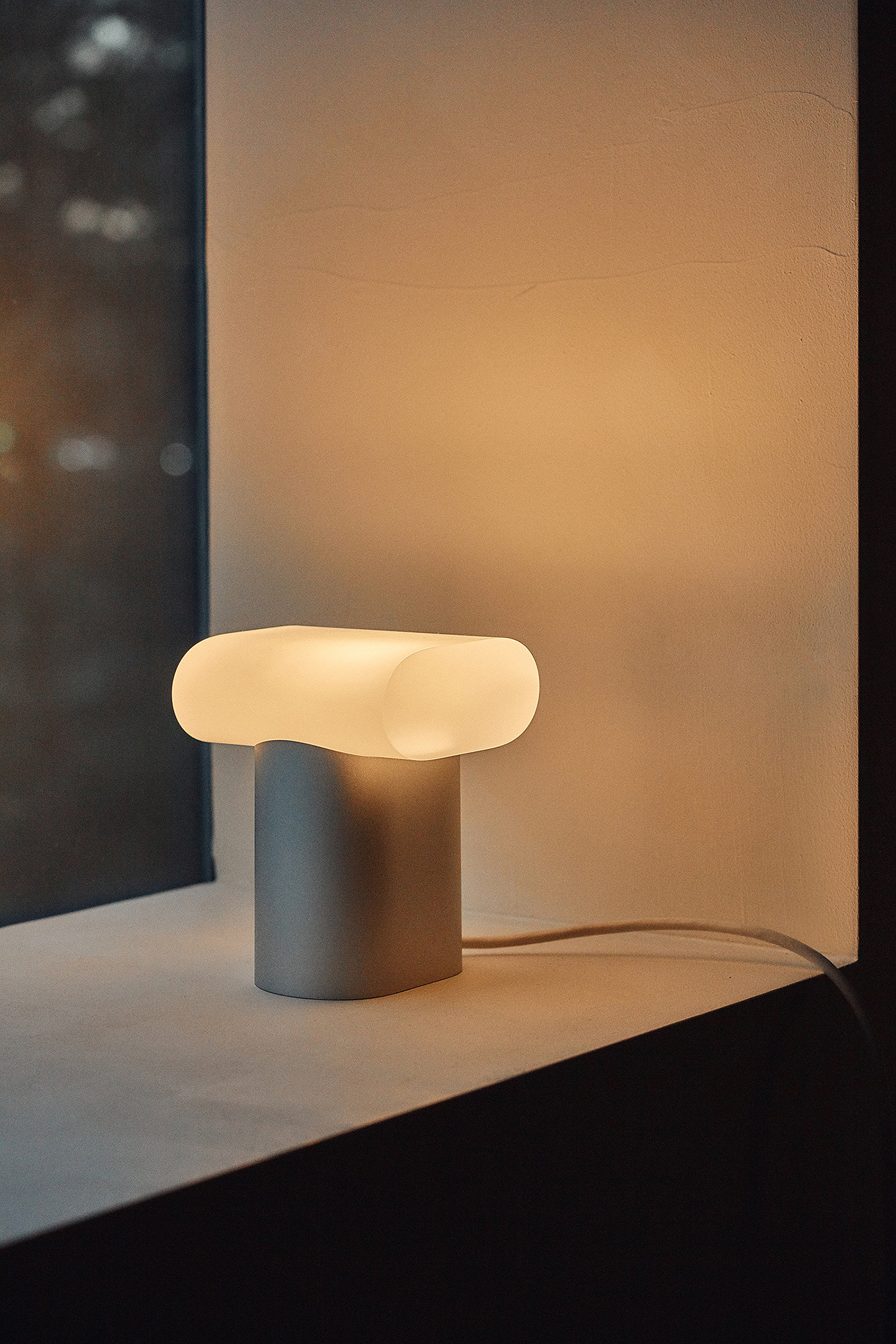 Bonakia，Desk lamp，lamps and lanterns，Lighting tools，
