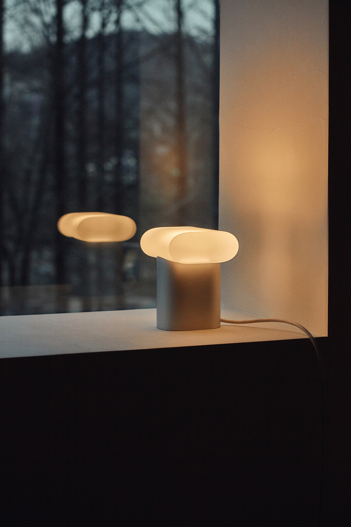 Bonakia，Desk lamp，lamps and lanterns，Lighting tools，