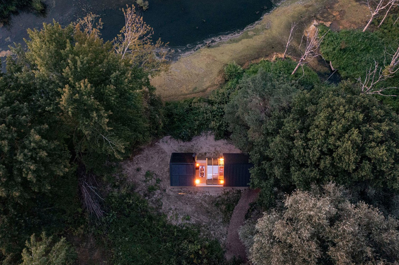 Anna Cottage，log cabin，CASPAR SCHOLS，building design，