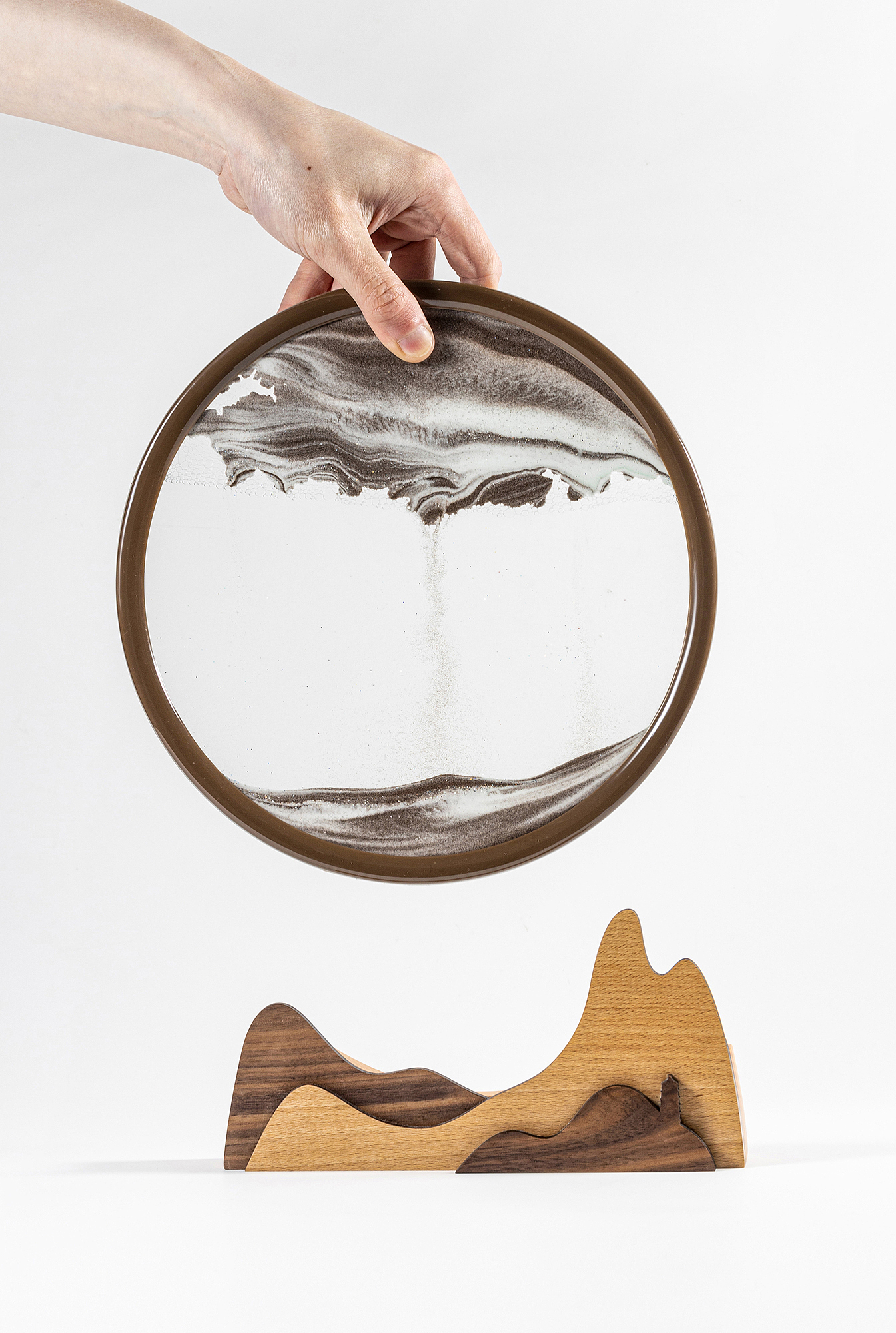 Red deer，Sand painting hourglass，High mountains and flowing water，