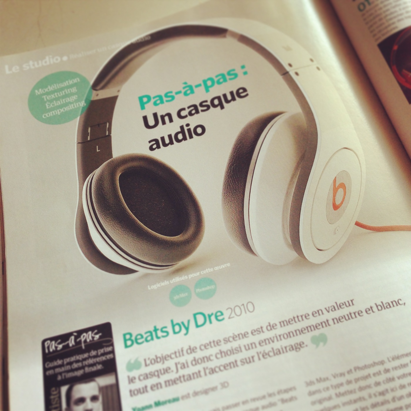 white，comfortable，headset，